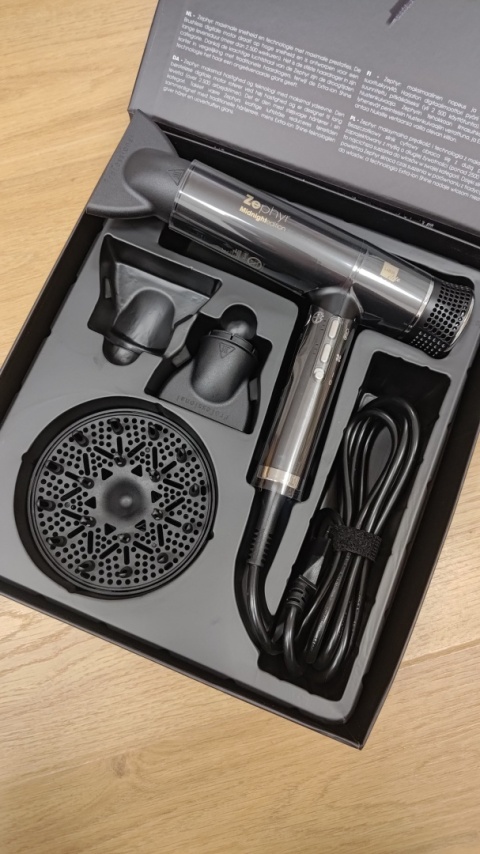 Labor Pro Elite Zephyr suszarka do włosów ultra lekka i cicha 1800W LE009N