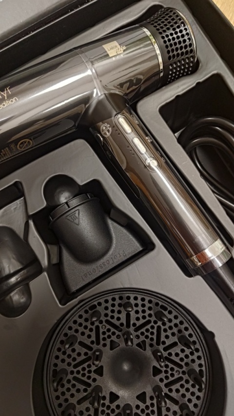 Labor Pro Elite Zephyr suszarka do włosów ultra lekka i cicha 1800W LE009N