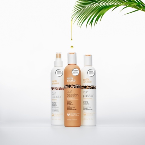 MILK SHAKE CURL PASSION ODŻYWKA 300ml